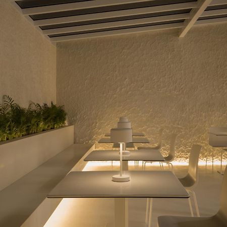 Hotel Hello Plovdiv - Free Parking And Pet Friendly מראה חיצוני תמונה
