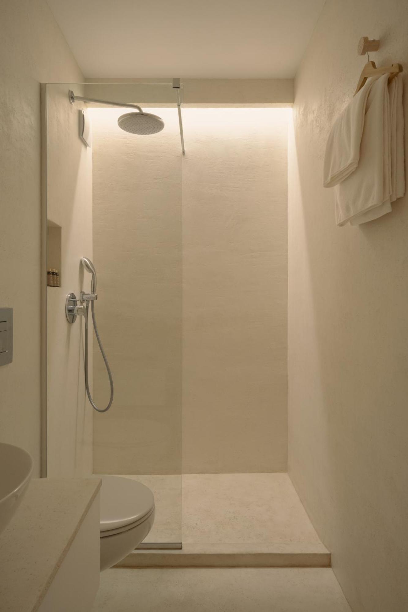 Hotel Hello Plovdiv - Free Parking And Pet Friendly מראה חיצוני תמונה